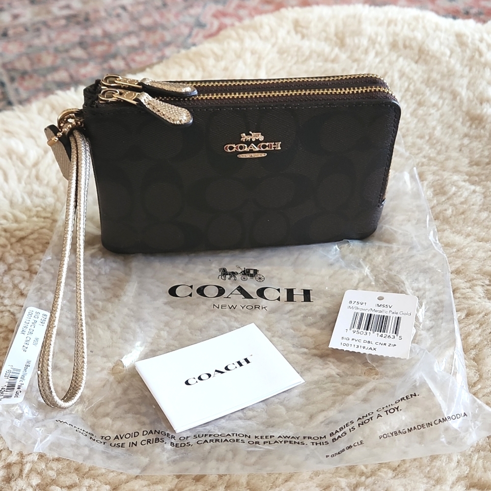 NWT Coach Brown Signature Leather with Pale Gold Double Corner Zip Wallet 🤎🖤